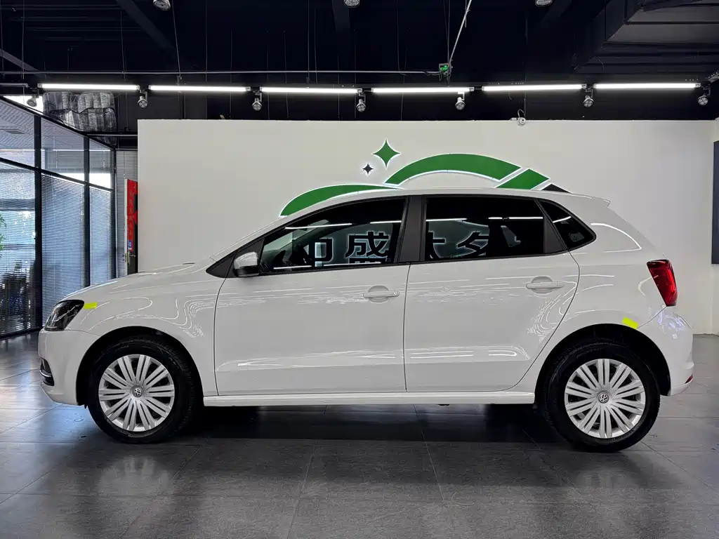 Volkswagen Polo — миниатюра 3