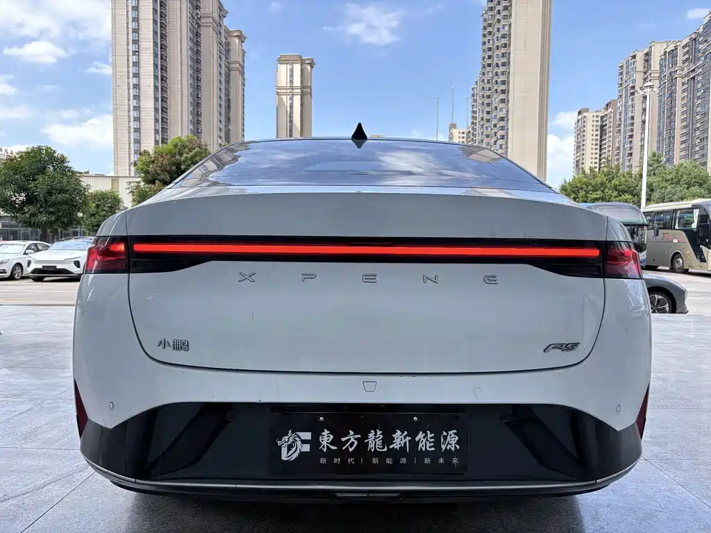 XPeng P5 — миниатюра 8
