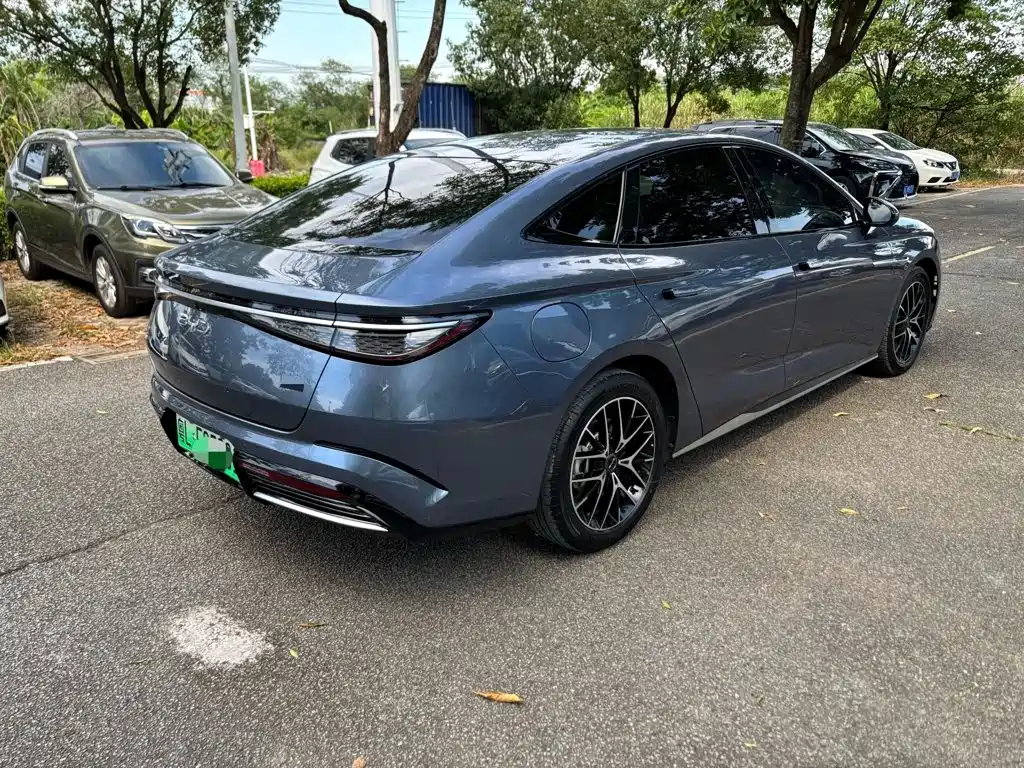BYD Seal — миниатюра 7