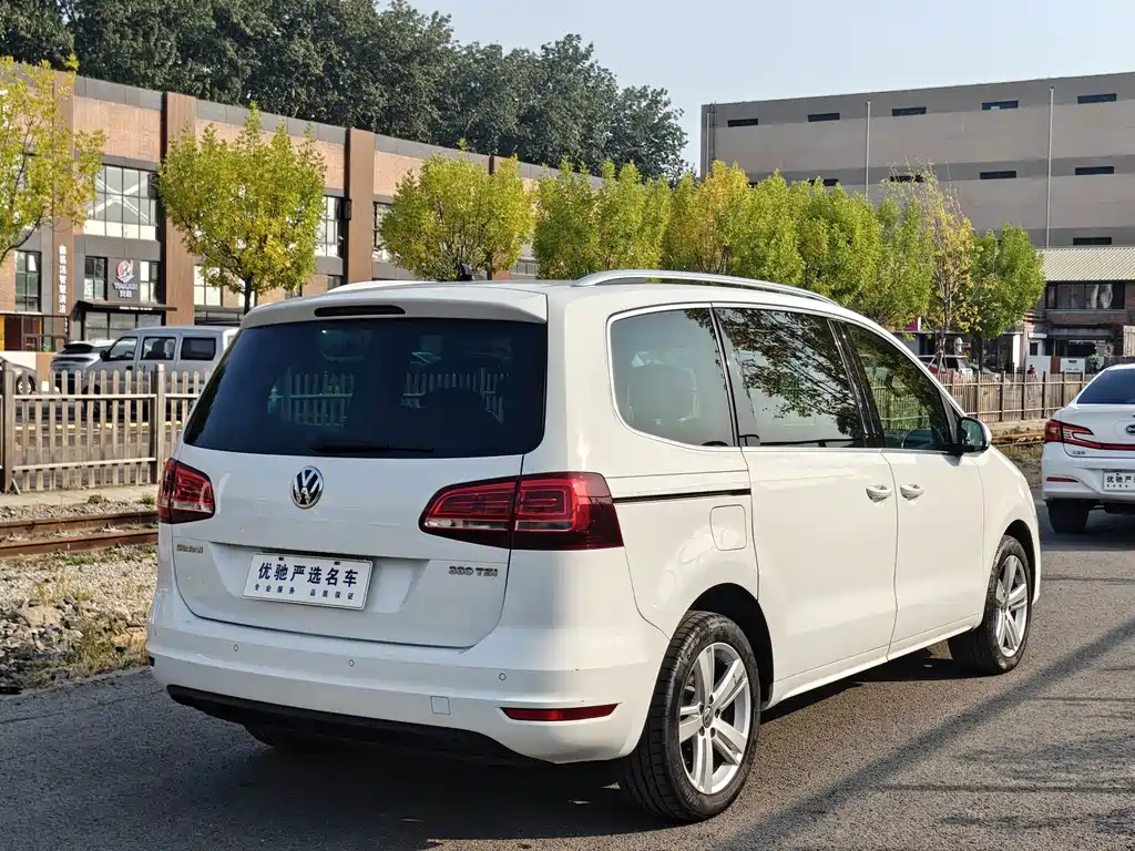 Volkswagen Sharan — миниатюра 8