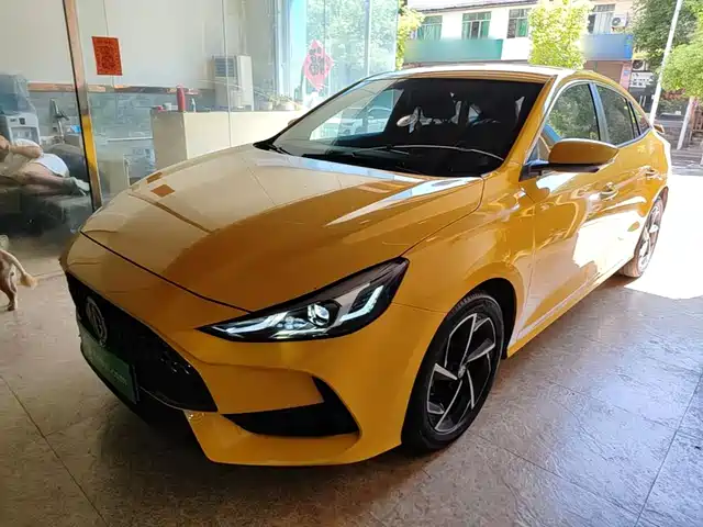2022 MG 5