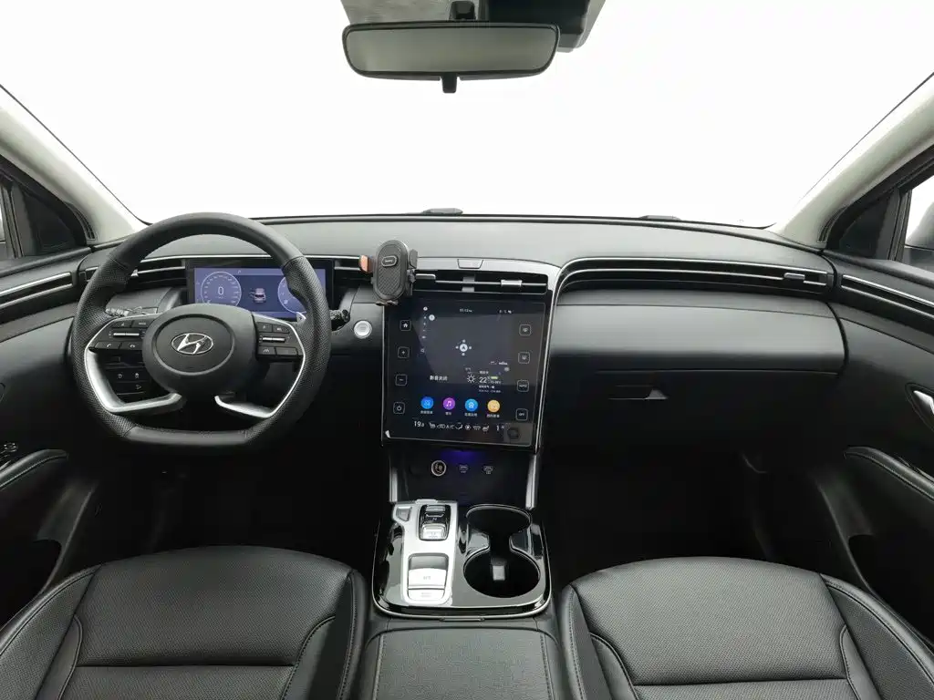 Hyundai Tucson — миниатюра 5