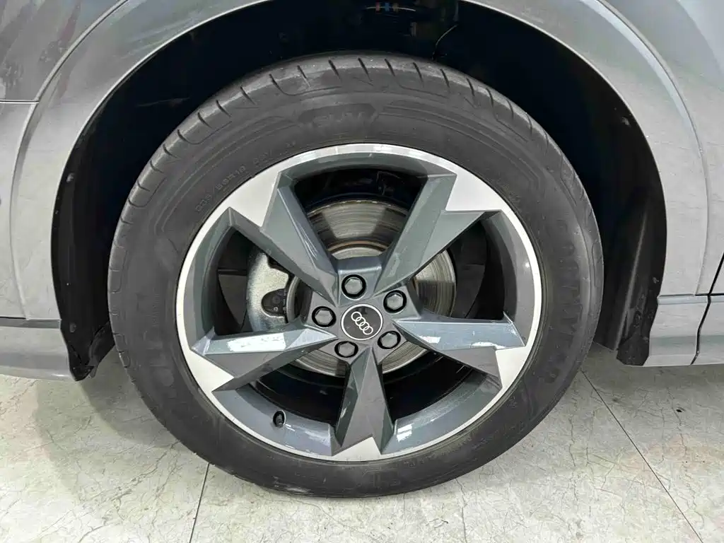 Audi Q3 — миниатюра 25