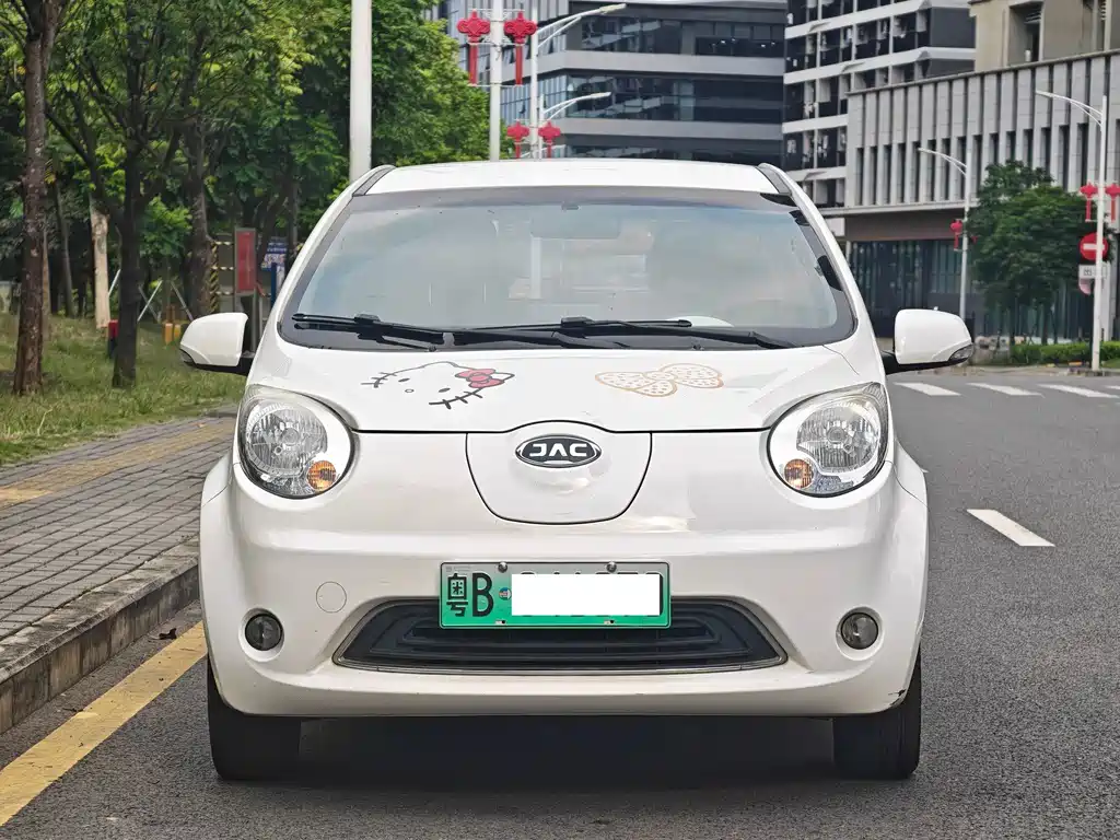 JAC JAC iEV6E — миниатюра 2
