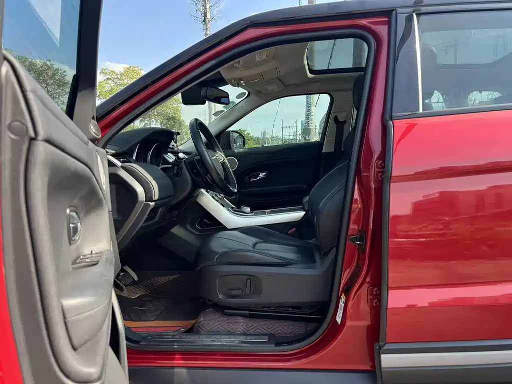 Land Rover Evoque — миниатюра 3