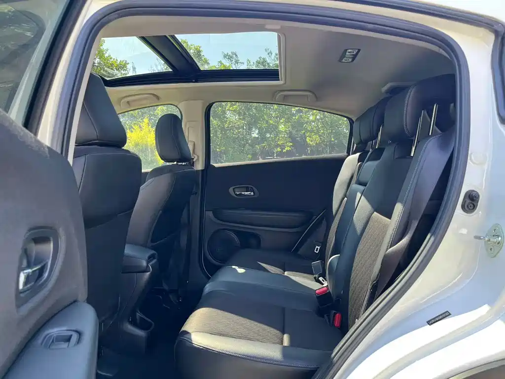 Honda Vezel — миниатюра 5