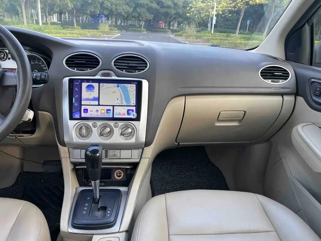 Ford Focus — миниатюра 9