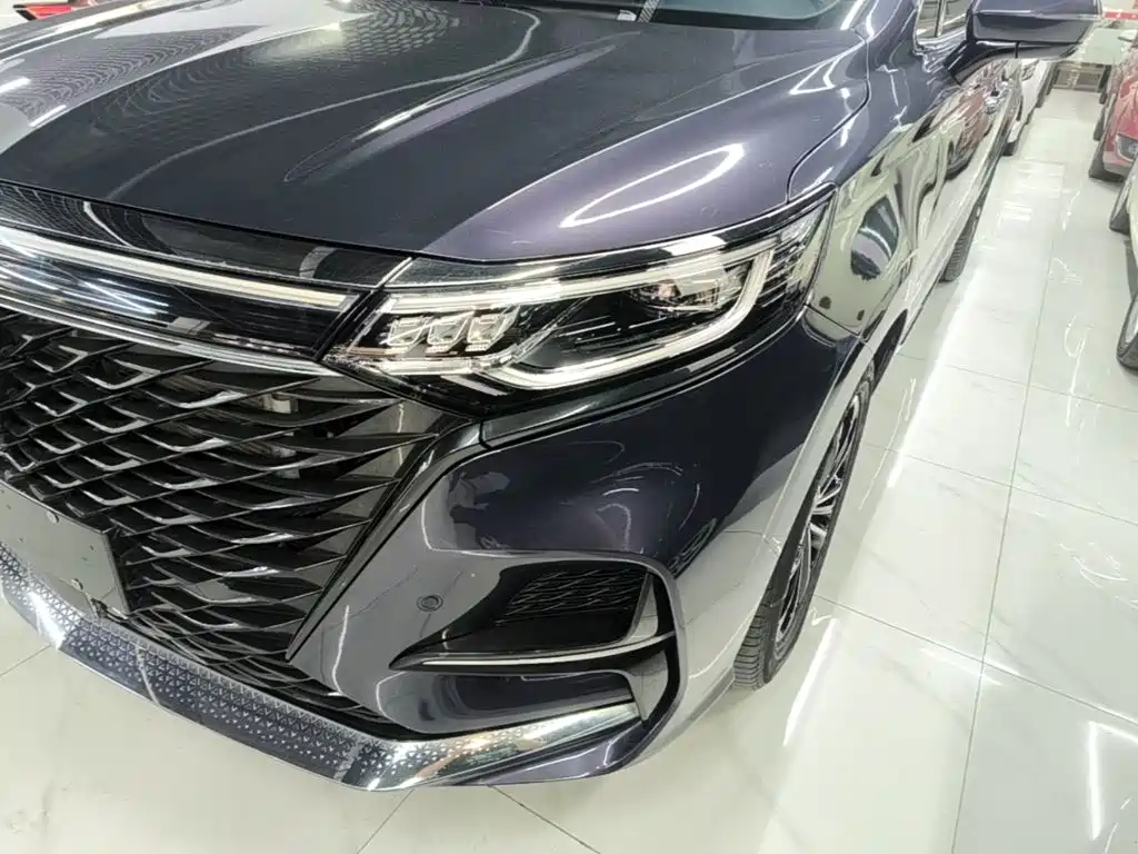 Roewe iMAX8 — миниатюра 24