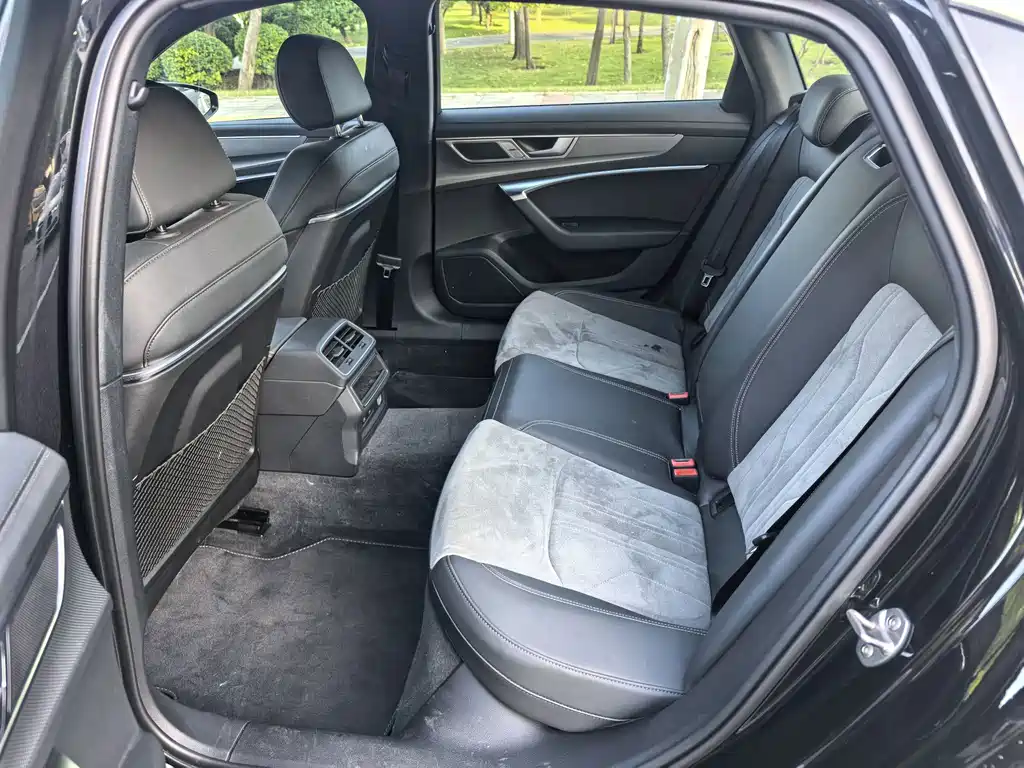 Audi A6L — миниатюра 8