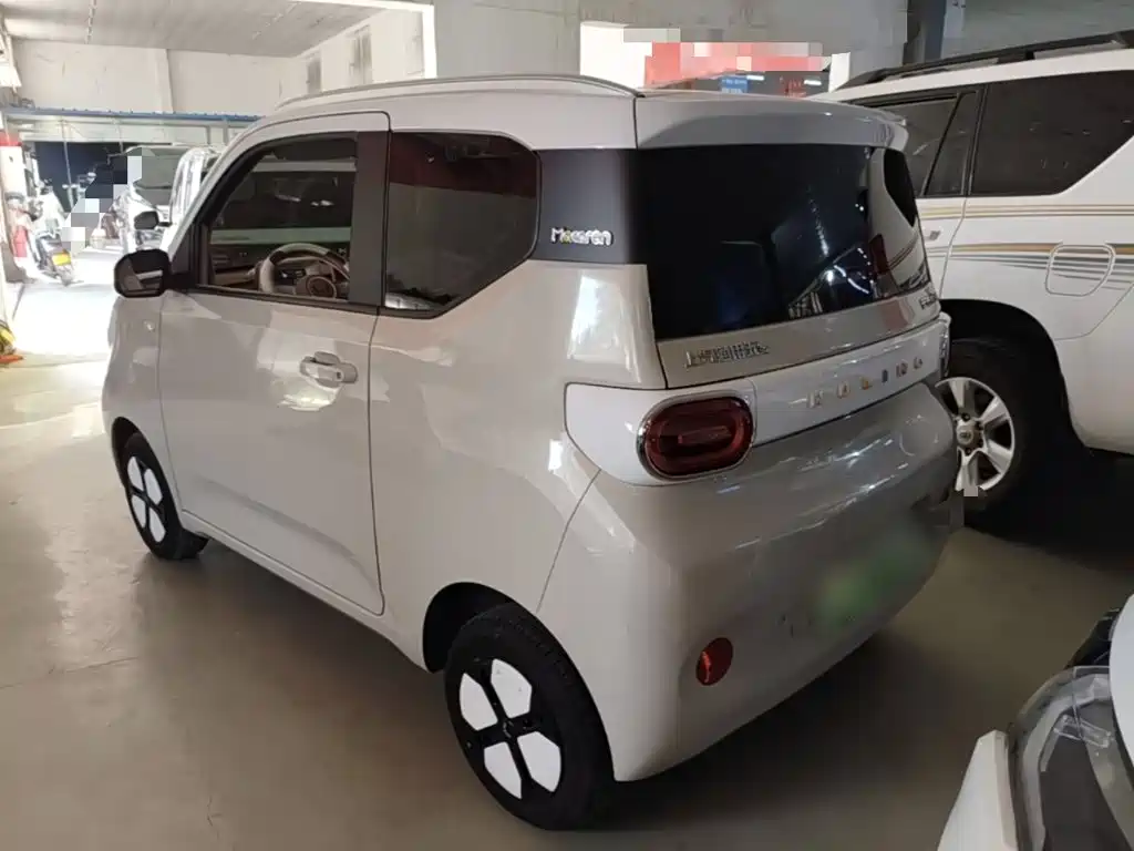 Wuling MINIEV — миниатюра 5