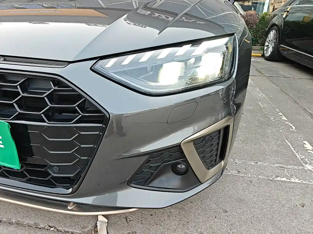 Audi A4L — миниатюра 24