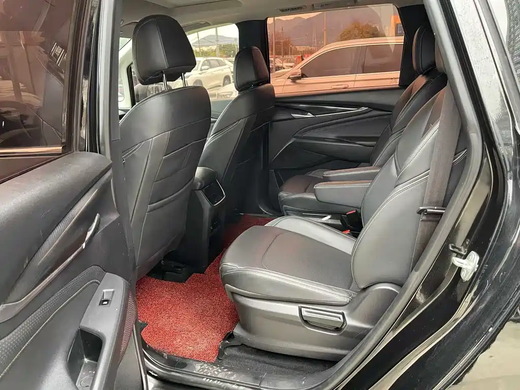 SAIC MAXUS CHASE G50