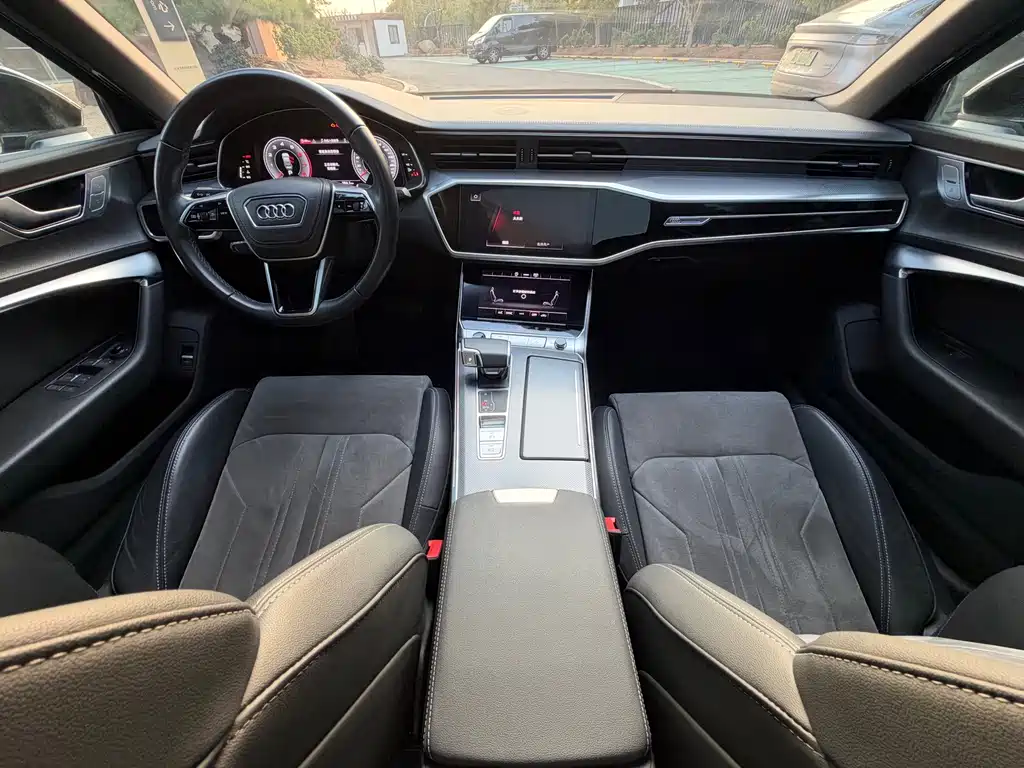 Audi A6L — миниатюра 9