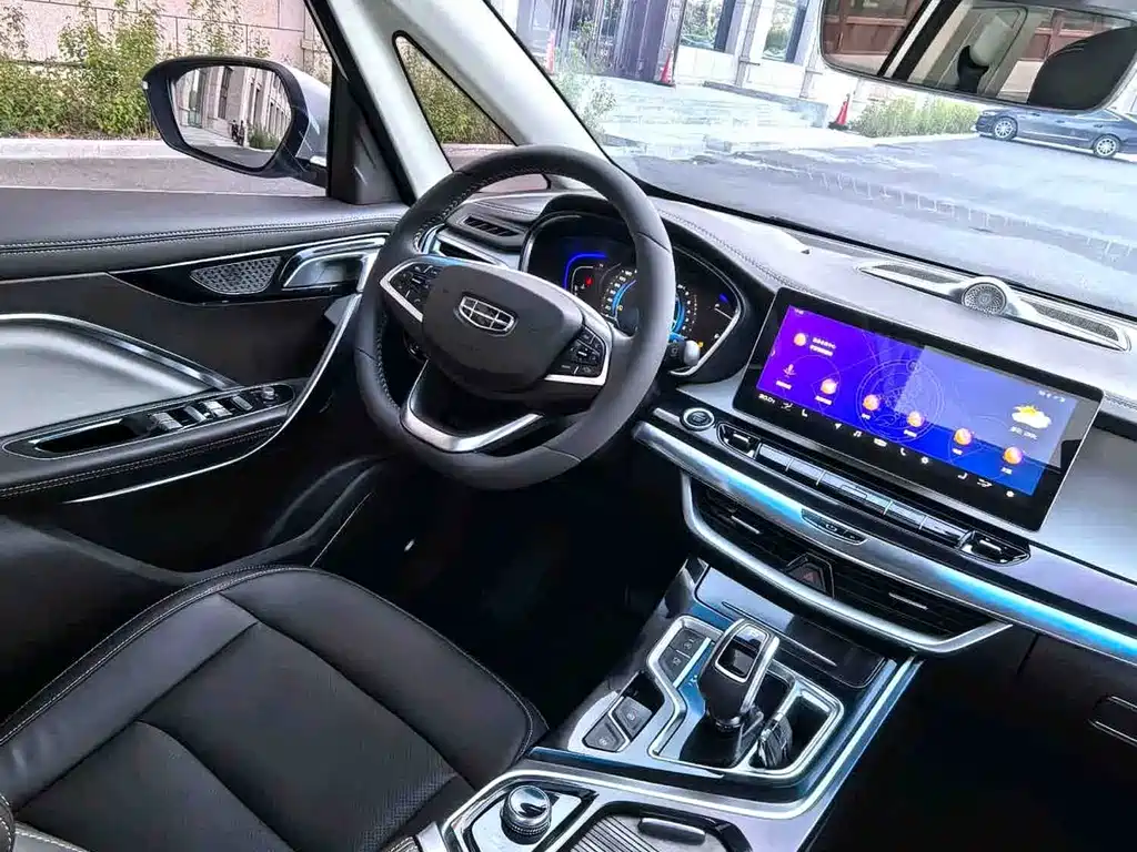 Geely Jia Ji — миниатюра 9
