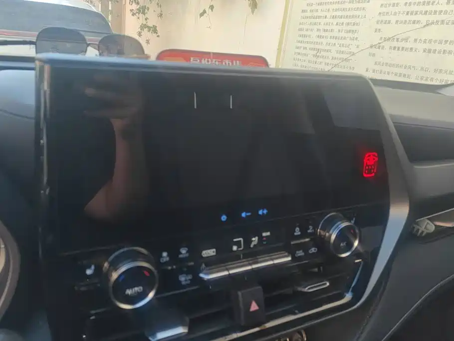 Toyota Highlander — миниатюра 13