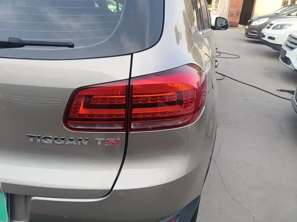 Volkswagen Tiguan — миниатюра 8