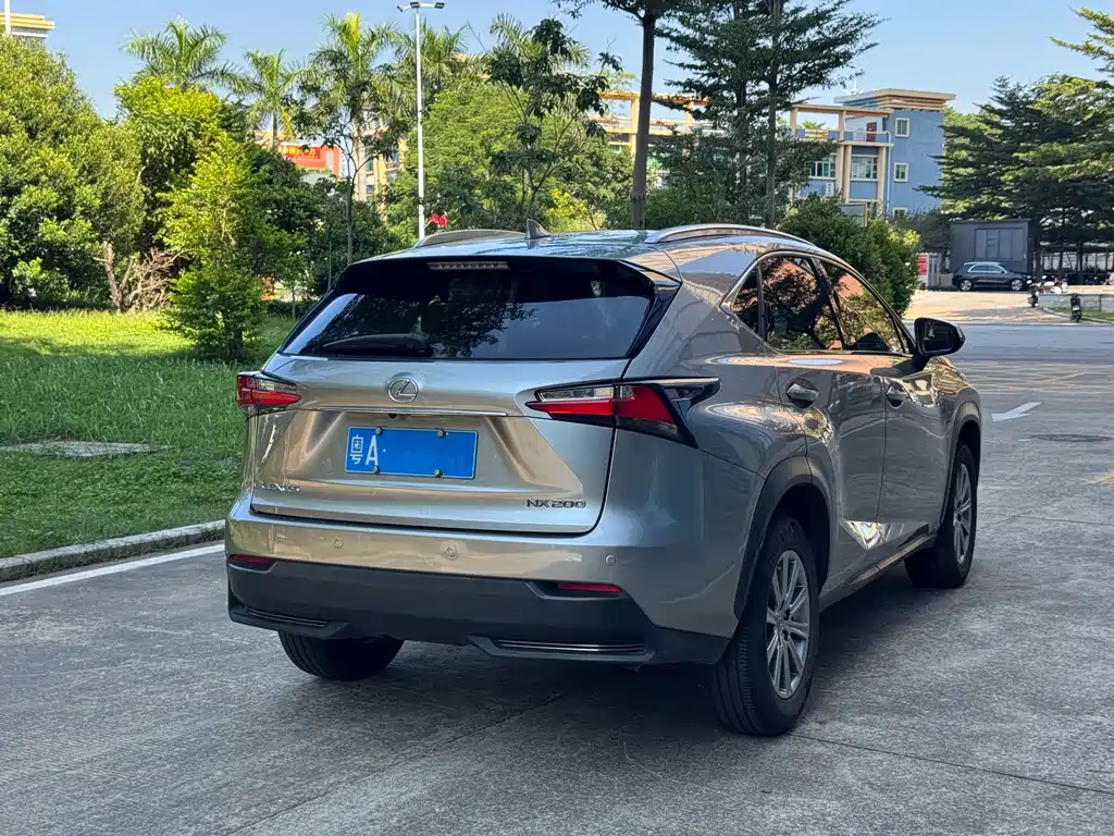 Lexus NX — миниатюра 3