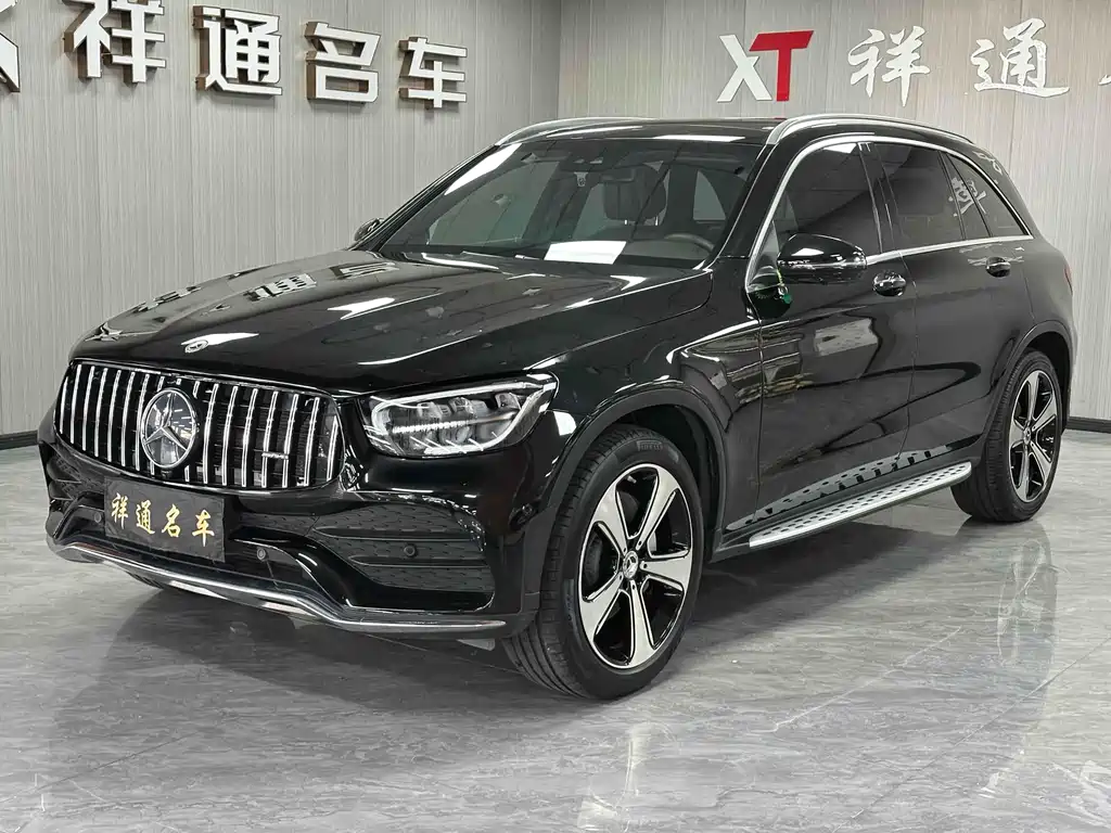 MERCEDES-BENZ GLC