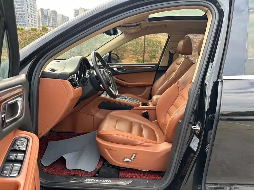 ZOTYE SR9