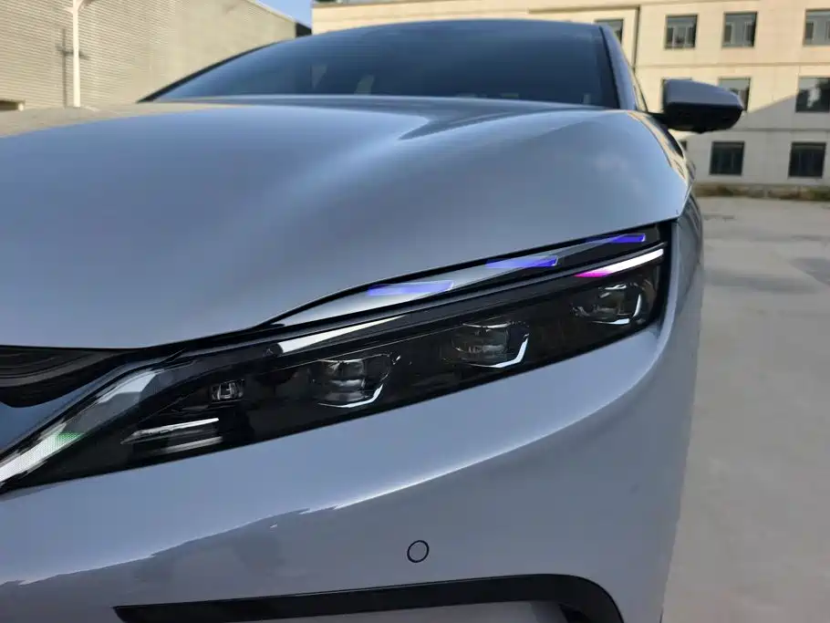 BYD Han — миниатюра 5