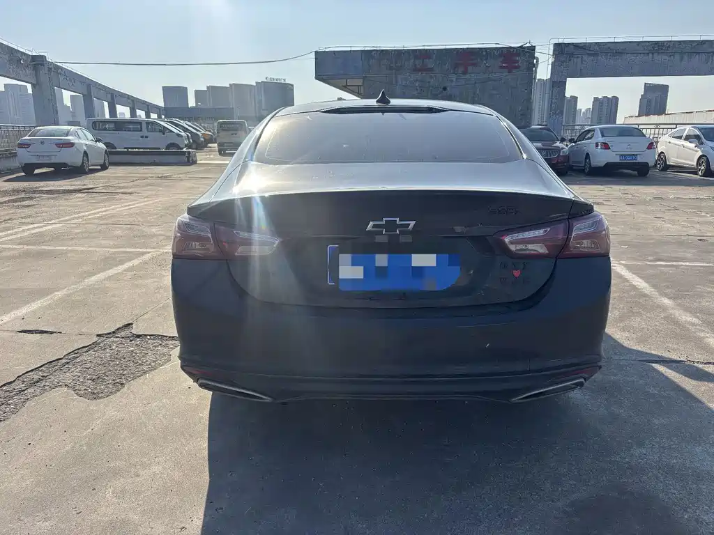 Chevrolet Malibu XL — миниатюра 10