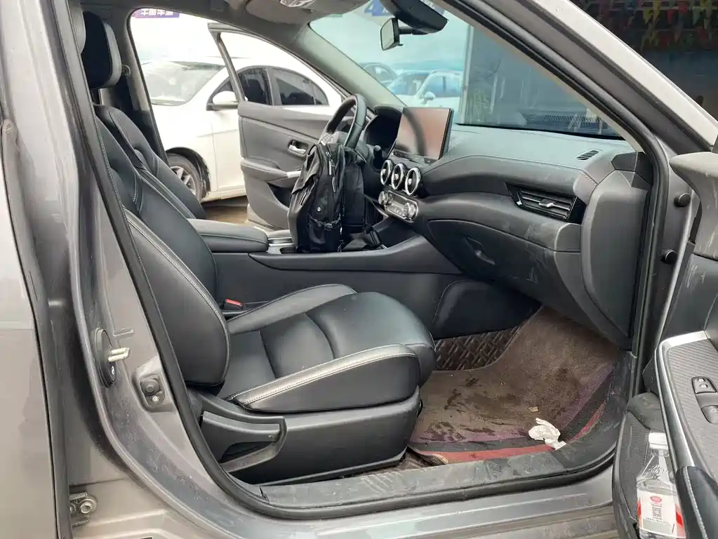 Nissan Sylphy — миниатюра 10