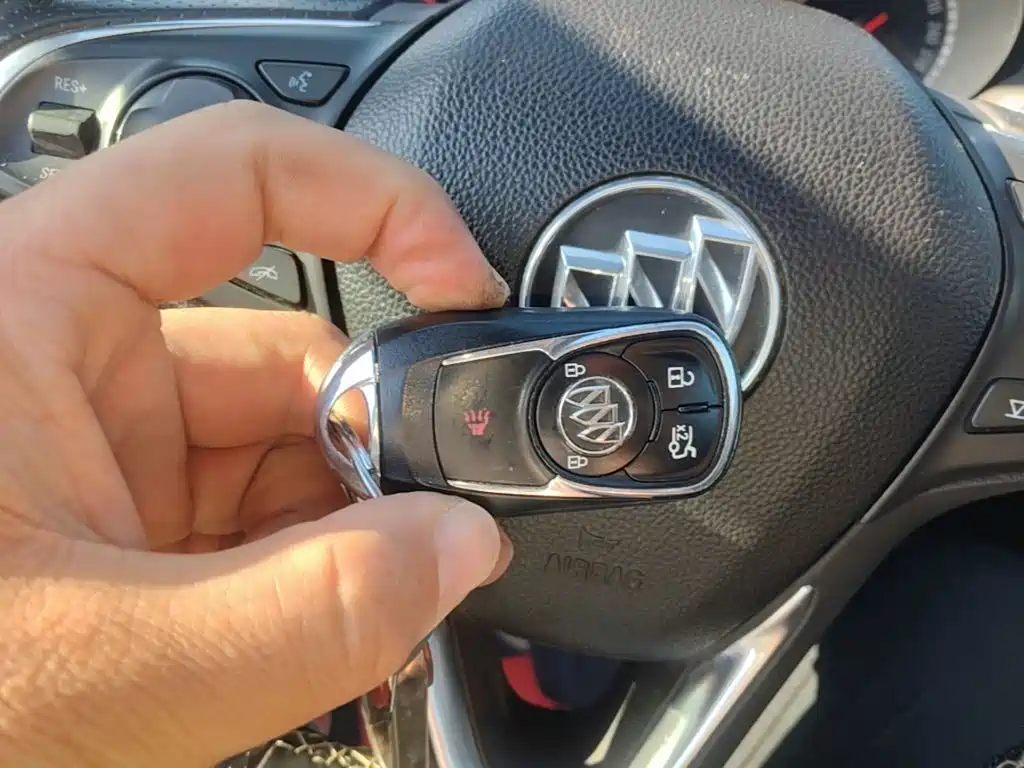 Buick Regal — миниатюра 9