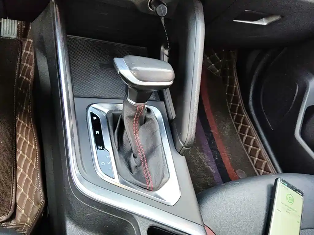 Geely Vision X3 — миниатюра 14