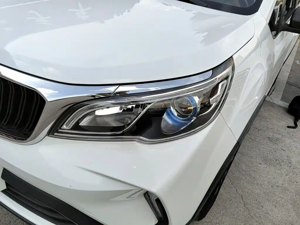 Geely Vision X3 — миниатюра 24