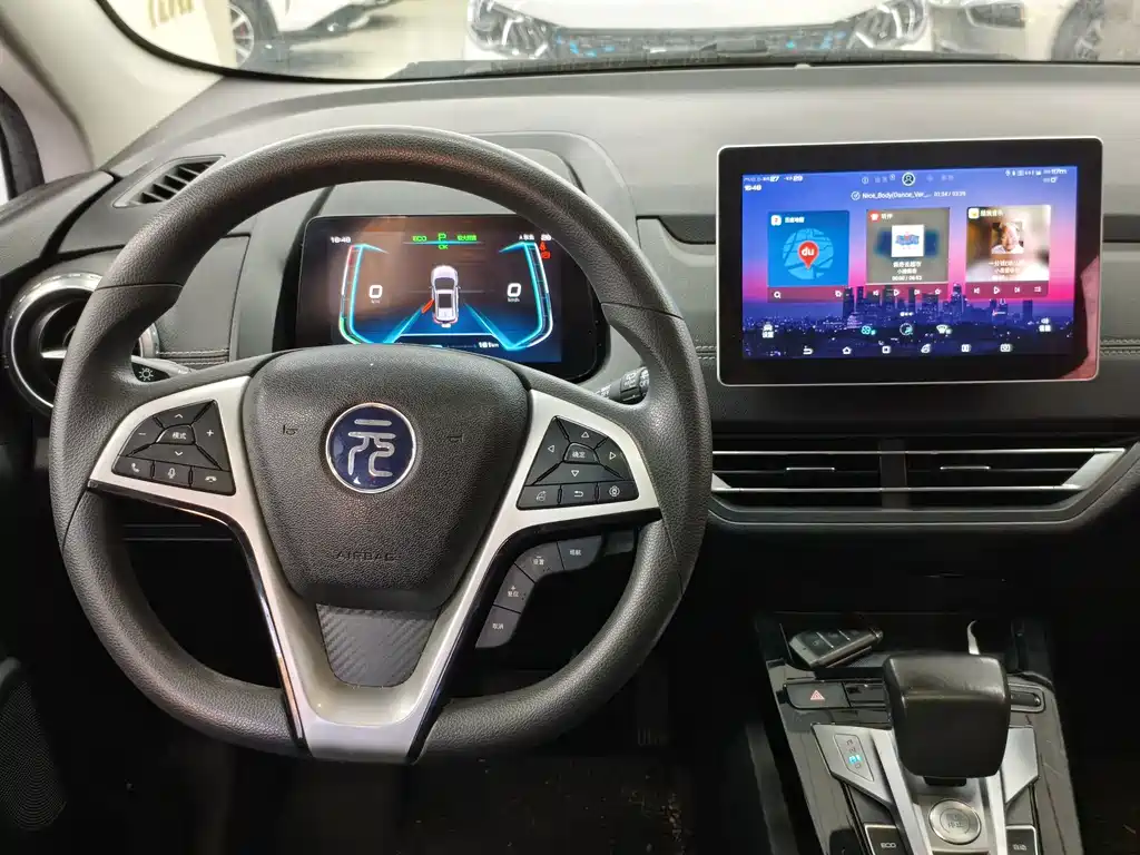BYD Yuan EV — миниатюра 11