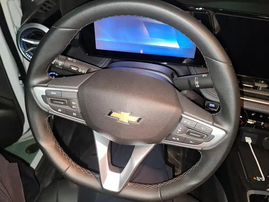 Chevrolet Monza — миниатюра 15