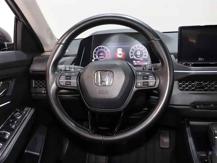 Honda Accord — миниатюра 13