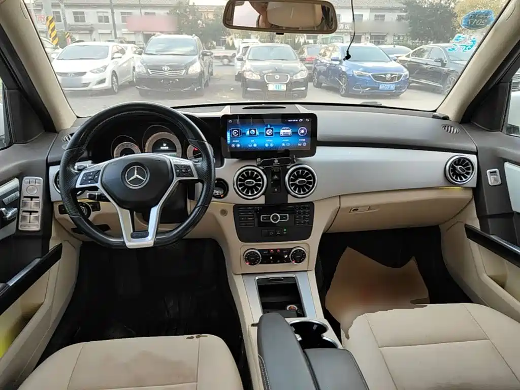 Mercedes-Benz GLK-Class — миниатюра 10