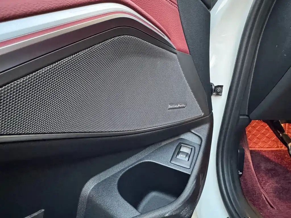 BMW 3 Series — миниатюра 15