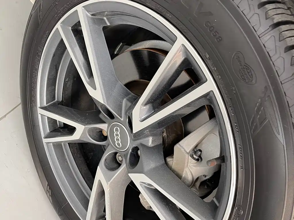 Audi Q5L — миниатюра 12