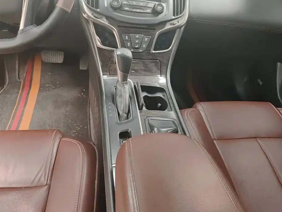 Buick LaCrosse — миниатюра 16