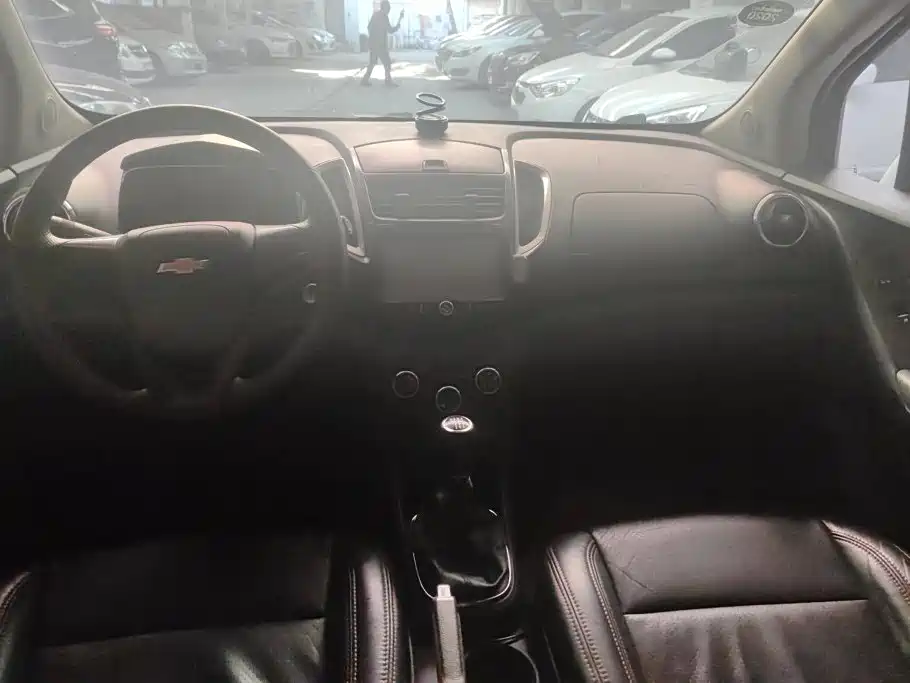 Chevrolet Trax — миниатюра 12