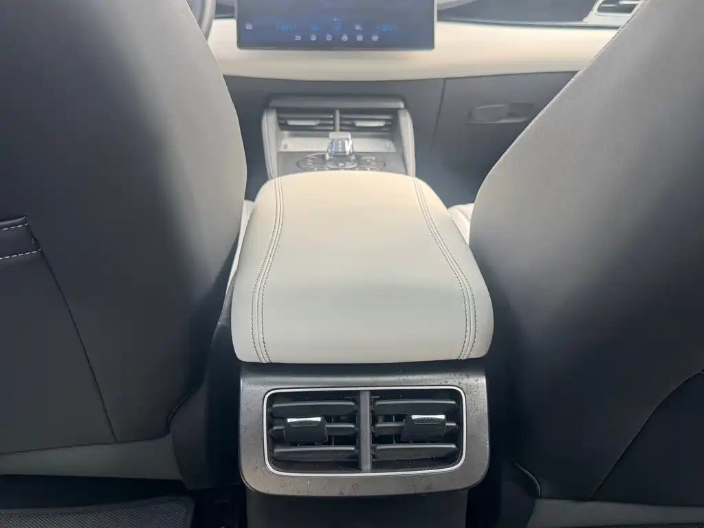 BYD SEAL 06 NEW ENERGY