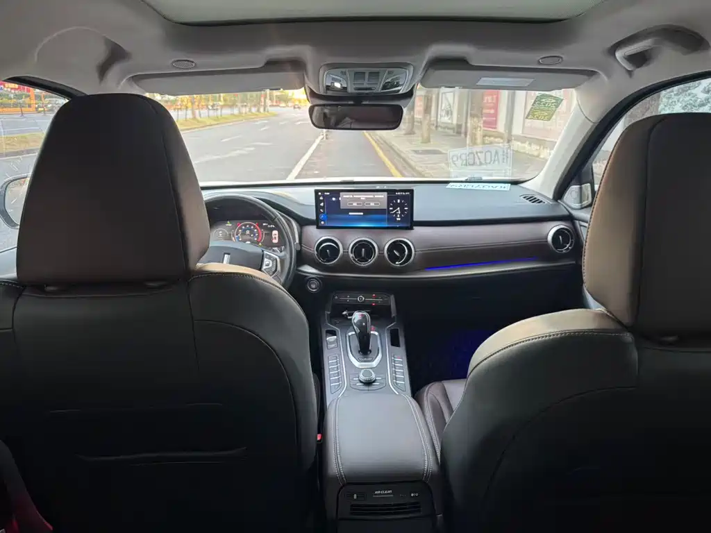 Wey Wey VV6 — миниатюра 13
