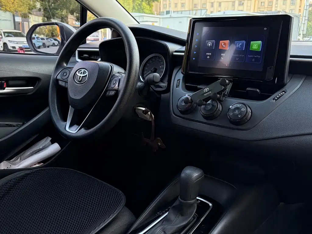 Toyota Corolla — миниатюра 8