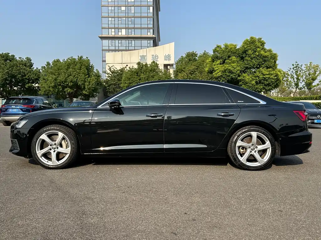 Audi A6L — миниатюра 8