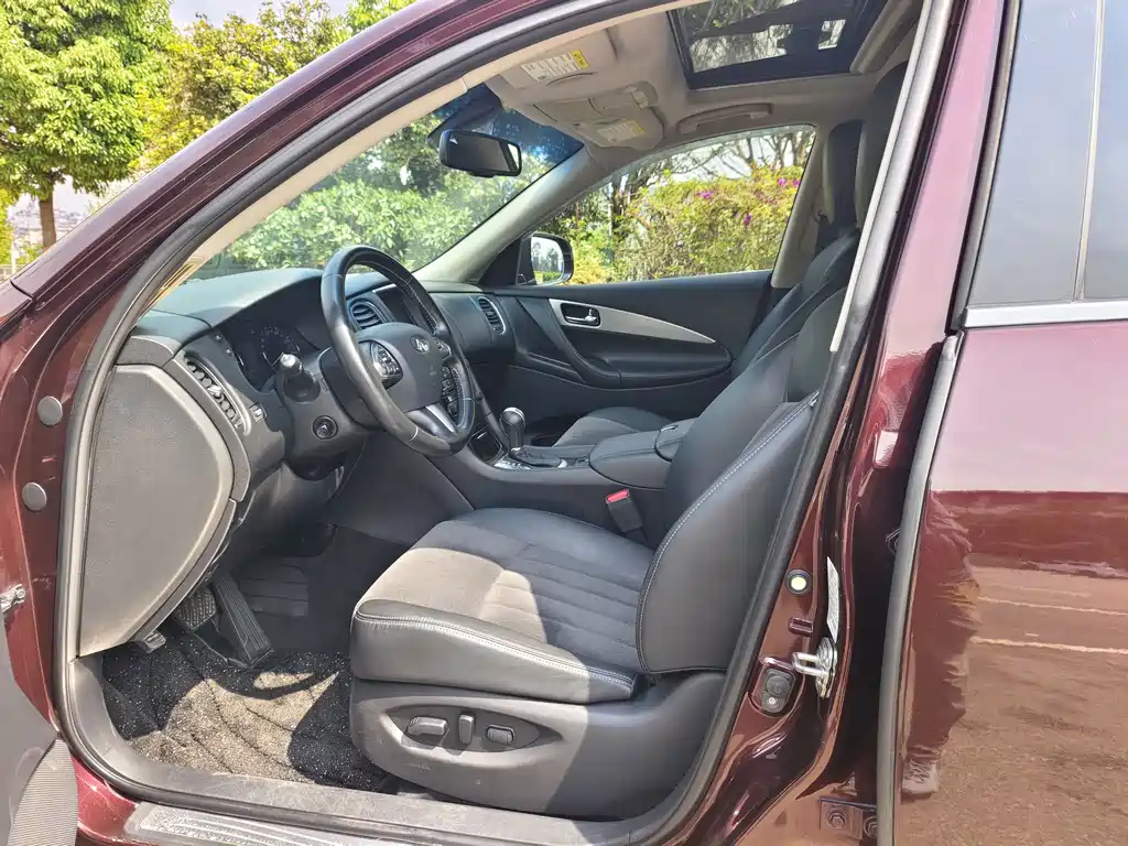 Infiniti QX50 - фото 13