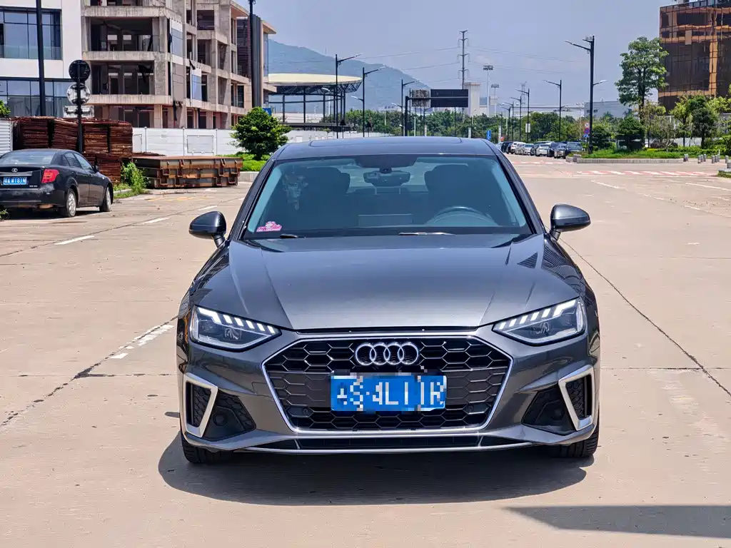 Audi A4L 2020