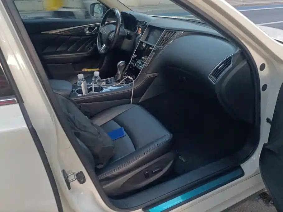 Infiniti Q50L — миниатюра 8