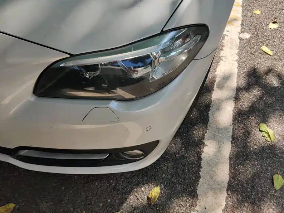 BMW 5 Series — миниатюра 5