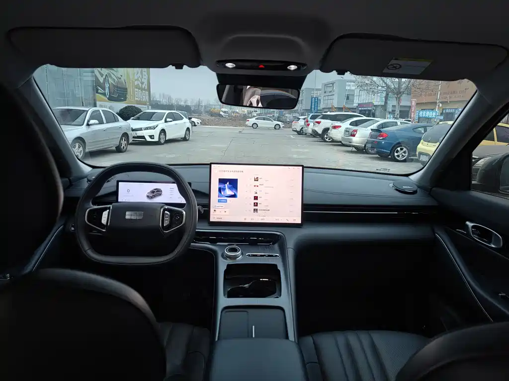 GEELY GALAXY GALAXY E5