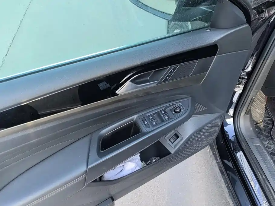 Volkswagen Passat — миниатюра 7