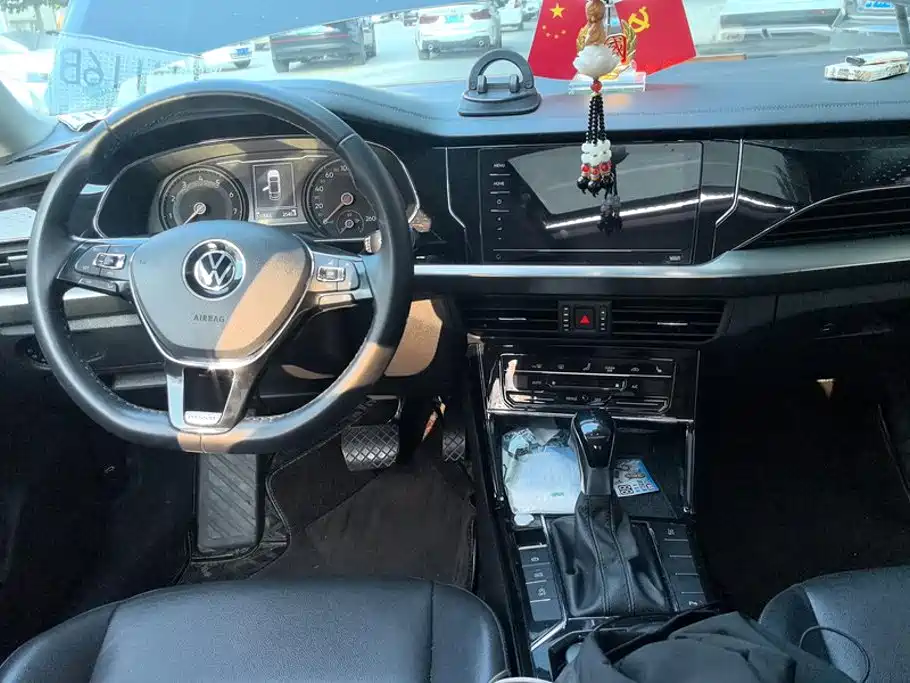 Volkswagen Passat — миниатюра 12