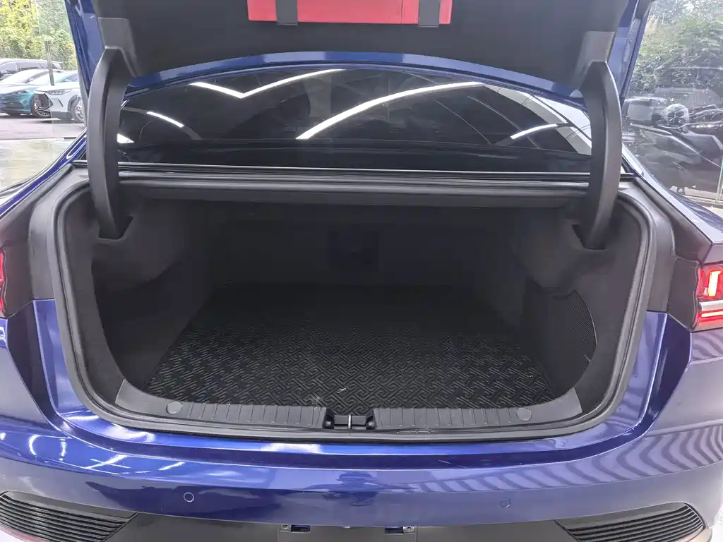BYD Han — миниатюра 20