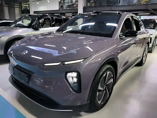2024 Nio ES6